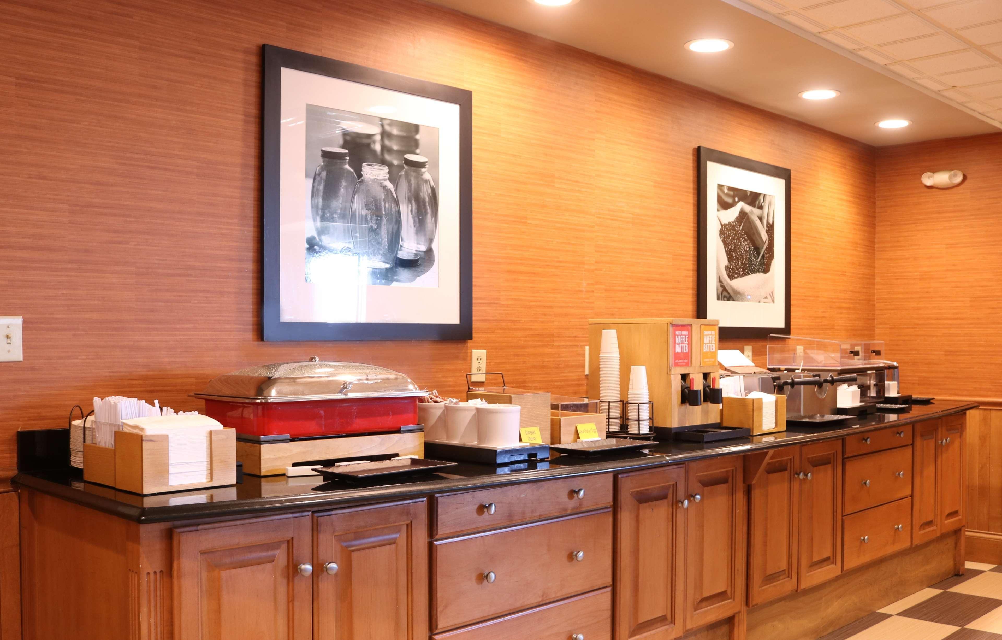 Hampton Inn & Suites Fremont Exteriér fotografie
